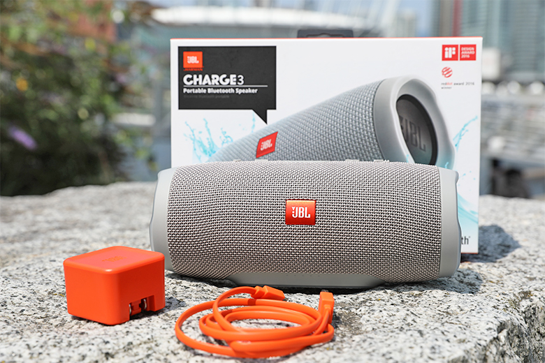 JBL Charge 3 Review | The Master Switch